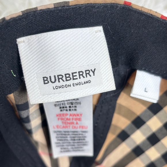 Burberry Kids Hat - Picture 4 of 10
